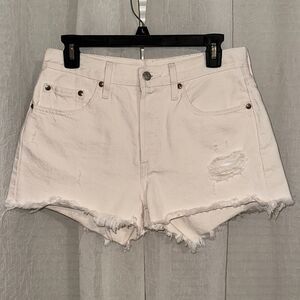 LEVI’S 28 501 High Rise Button Fly Ivory Distressed Raw Fringe Hem Denim Shorts